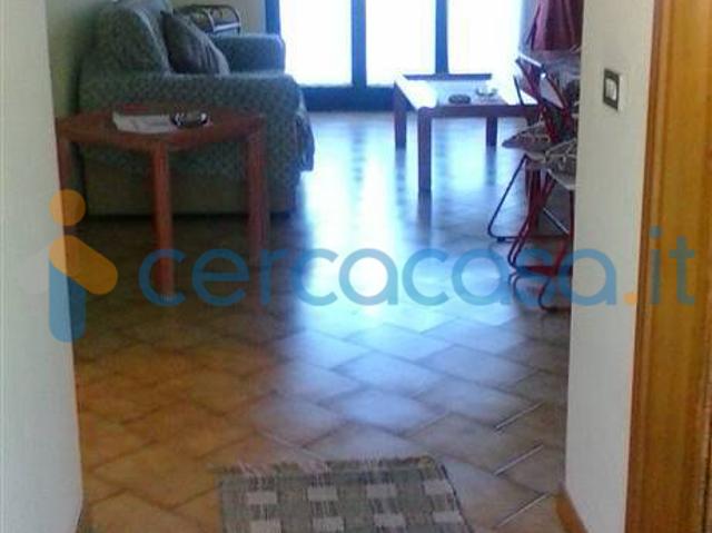 Appartamento Trilocale in ottime condizioni in affitto a Massa