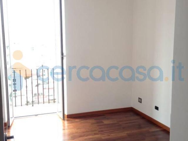 Appartamento Trilocale in ottime condizioni in affitto a Roma