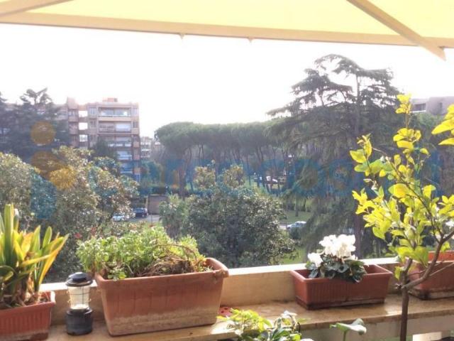 Appartamento Trilocale in ottime condizioni, in affitto in Piazza Bernardo Zamagna, Roma