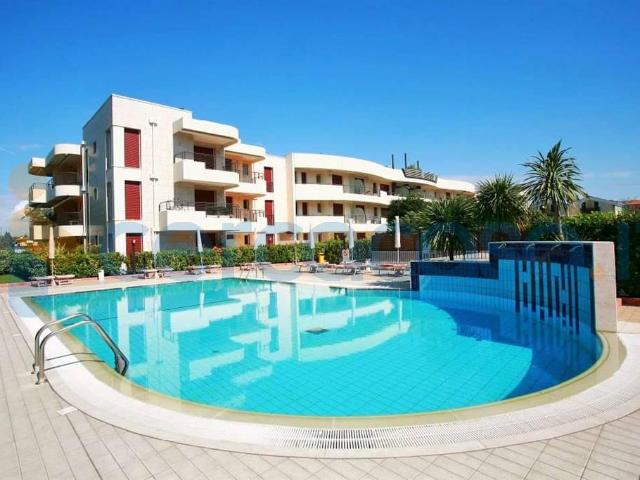Appartamento Trilocale in ottime condizioni, in affitto in Via Giovanni Comisso 1, Jesolo
