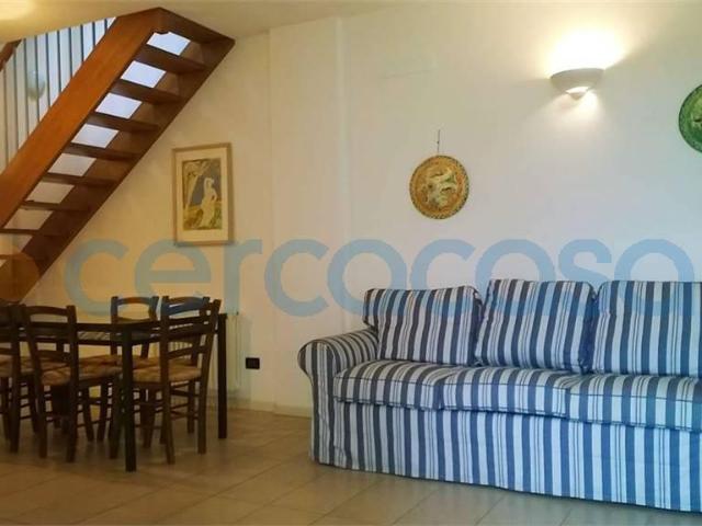 Appartamento Trilocale in ottime condizioni, in affitto in Via Longhena Baldassarre 25, Jesolo
