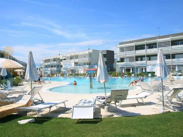 Appartamento Trilocale in ottime condizioni, in affitto in Via Pietro Sassaro 16, Jesolo