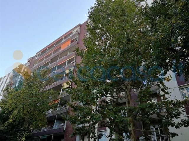 Appartamento Trilocale in ottime condizioni, in affitto in Via Pozzo Strada 25, Torino