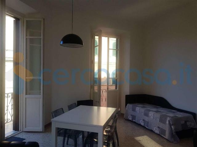 Appartamento Trilocale in ottime condizioni, in affitto in Via Principe Eugenio, Roma