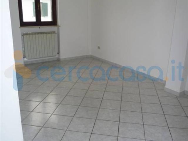 Appartamento Trilocale in ottime condizioni, in affitto in Via Trieste, Ticineto