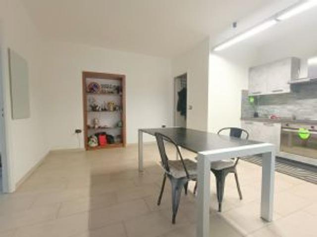 Appartamento trilocale in affitto