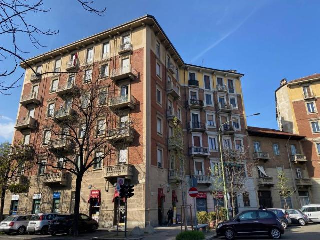Appartamento TRILOCALE in affitto a Torino To