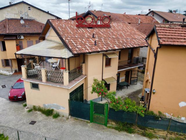 Appartamento TRILOCALE in affitto a Torino To