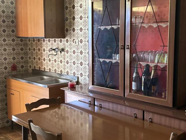 Appartamento Trilocale in Affitto a Villa Santa Lucia Piumarola