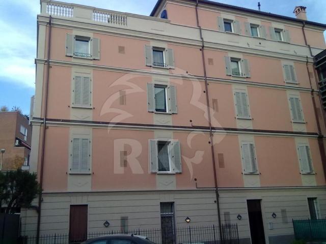 Appartamento TRILOCALE in affitto a Bologna Bo