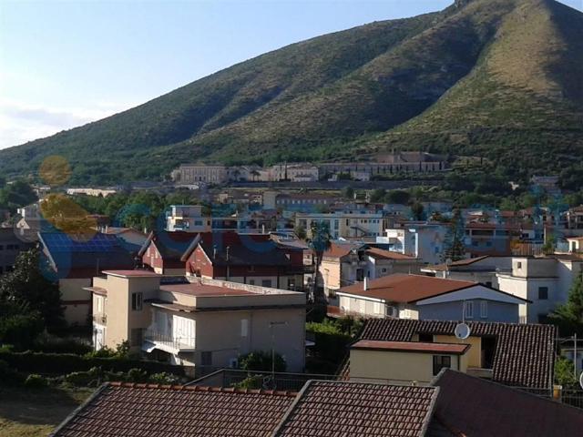 Appartamento Trilocale in affitto a Caserta