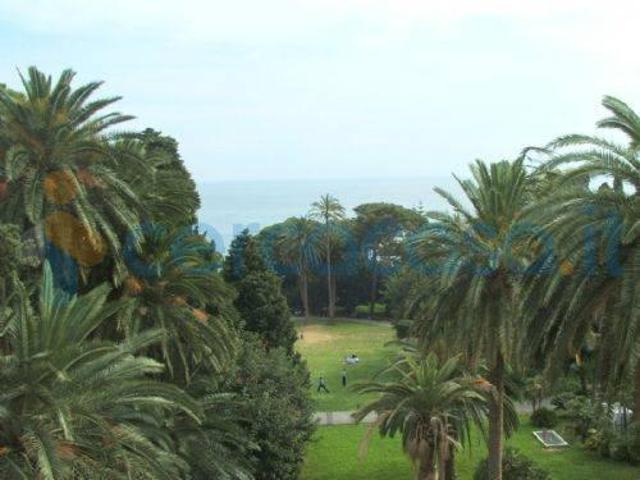Appartamento Trilocale in affitto a Genova