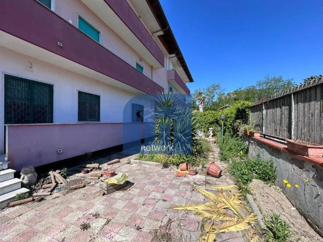 Appartamento TRILOCALE in affitto a Giugliano in Campania Na