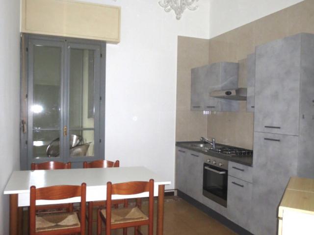 Appartamento TRILOCALE in affitto a Milano Mi
