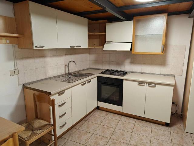 Appartamento TRILOCALE in affitto a Milano Mi