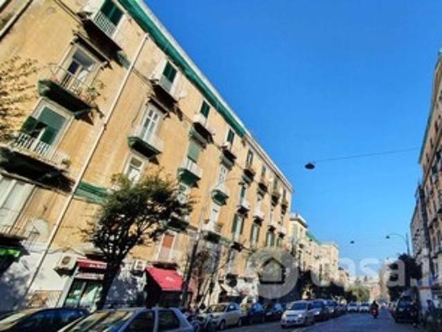 Appartamento TRILOCALE in affitto a Napoli Na