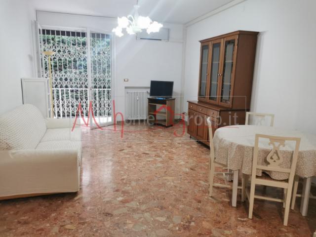 Appartamento TRILOCALE in affitto a Padova Pd