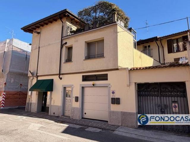 Appartamento TRILOCALE in affitto a Palazzolo sull'Oglio Bs