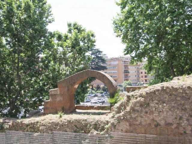 Appartamento TRILOCALE in affitto a Roma Rm