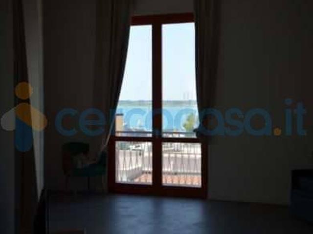 Appartamento Trilocale in affitto in C.so Umberto, Siracusa