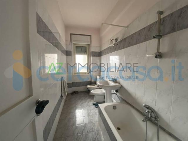 Appartamento Trilocale in affitto in Corso Sicilia 60, Catania