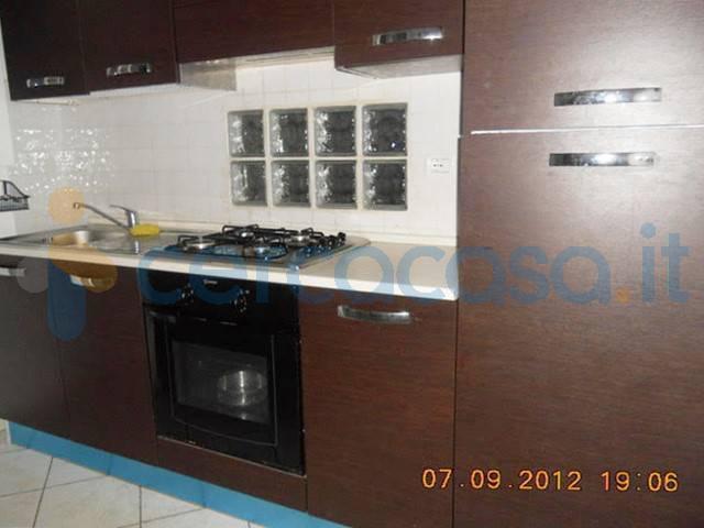 Appartamento Trilocale in affitto in Via Magenta, Firenze