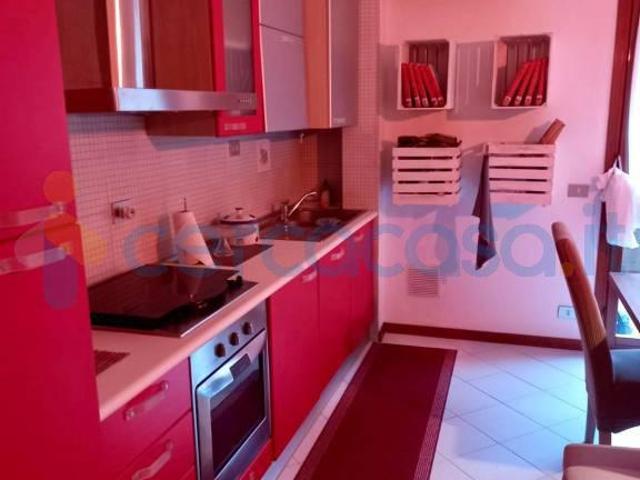 Appartamento Trilocale in affitto in Via Magliano, Massa