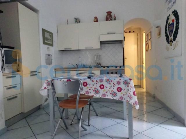 Appartamento Trilocale in affitto in Via Osservatorio, Ischia