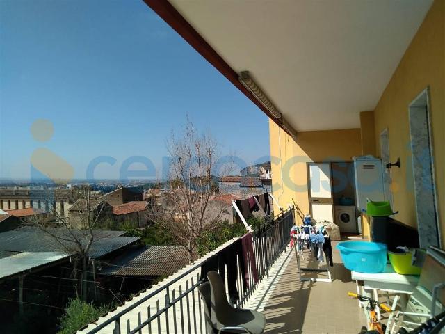 Appartamento Trilocale in affitto in Via Croce, Caserta