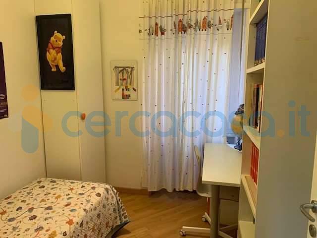 Appartamento Trilocale in affitto in Via Giuseppe Parini, Roma