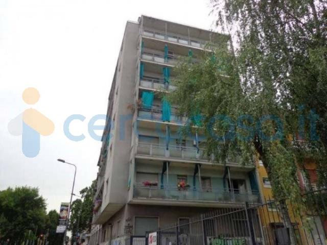 Appartamento Trilocale in affitto in Via Pompeo Leoni 1, Milano