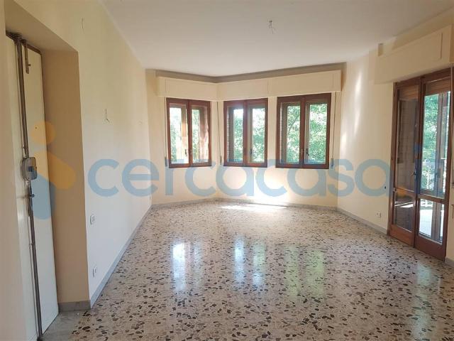 Appartamento Trilocale in affitto in Via Rampa Maria Delle Grazie, Avellino