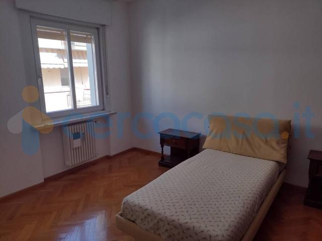Appartamento Trilocale in affitto in Viale Druso 76, Bolzano