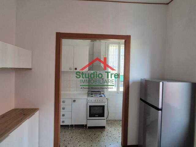 Appartamento Trilocale in affitto TRANSITORIO, zona via Miranese, Mestre