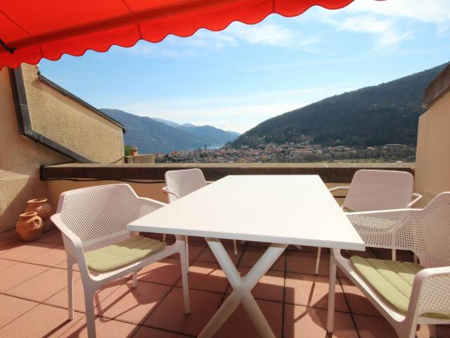 appartamento trilocale in vendita a Cannobio