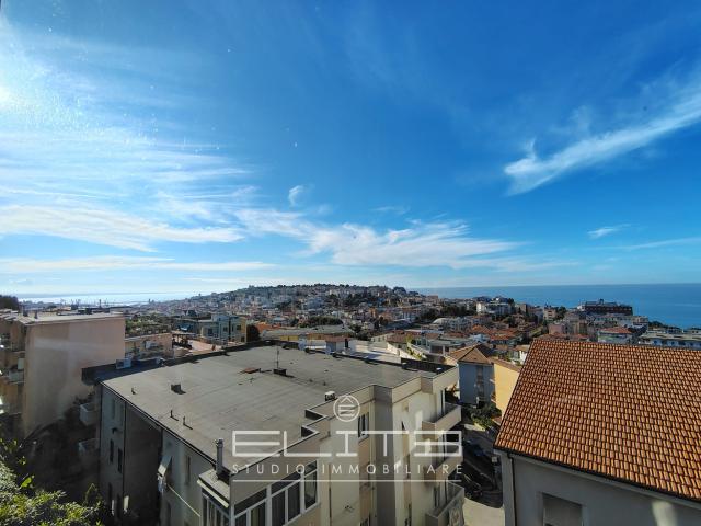 appartamento trilocale ristrutturato con vista mare in affitto a q. adriatico, ancona