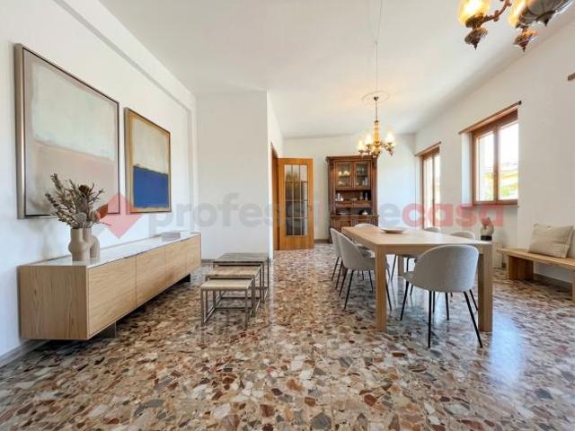 Appartamento Verona. Rif.: Cod. rif 3313246VRG