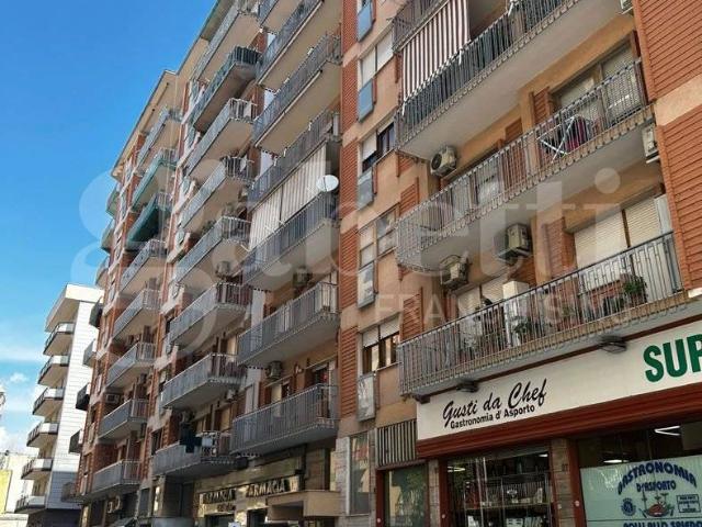 Appartamento via Medaglie d'Oro, 15, Italia Montegranaro, Taranto