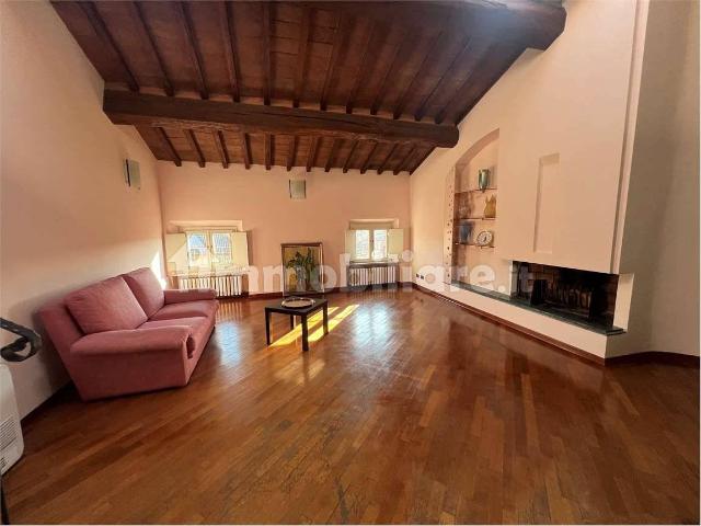 Appartamento via Meloni, 8, Centro Storico, Carpi