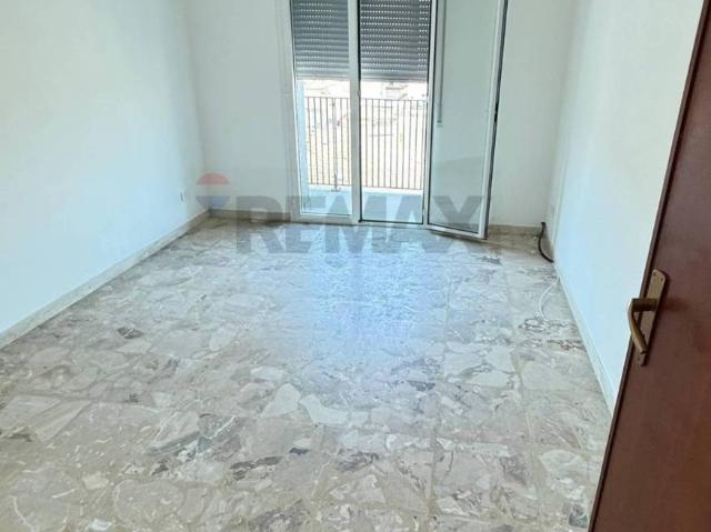 Appartamento via Niscemi 19, Centro, Gela
