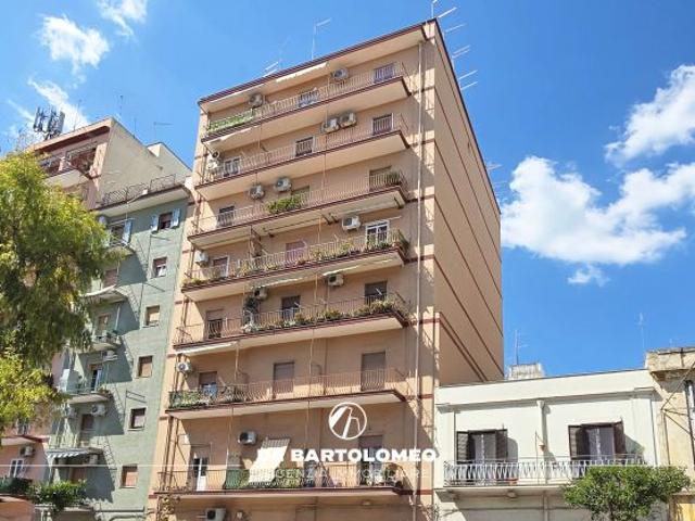 APPARTAMENTO VIA ARISTOSSENO C/O VIA DANTE