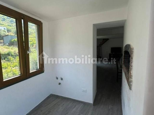 Appartamento via Cardamone, Campinola, Tramonti