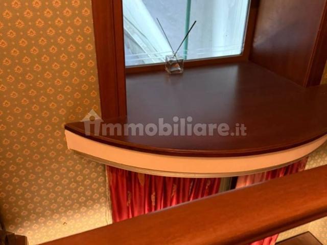 Appartamento via Duomo 117, Tribunali, Napoli