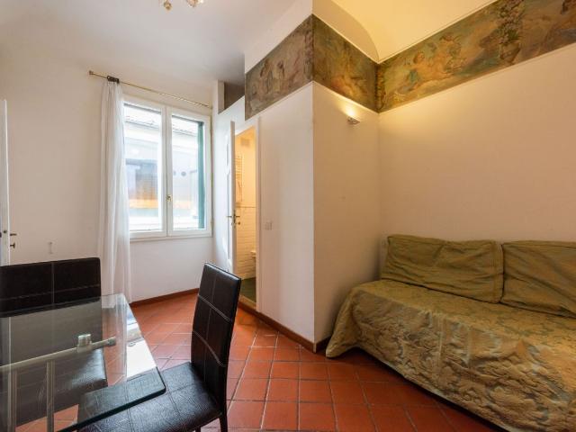 Appartamento Via dei Fossi, 15
