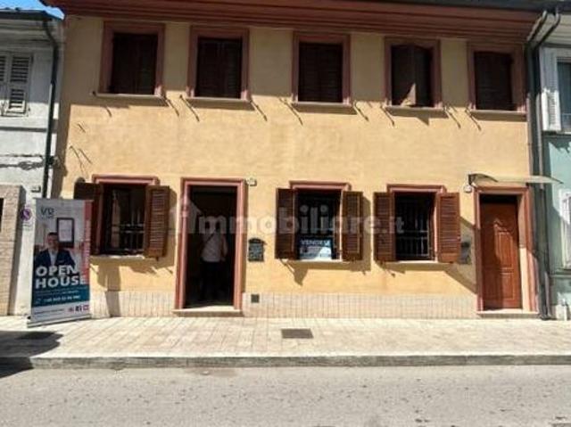 Appartamento via del Lido 48, Centro, Civitanova Marche