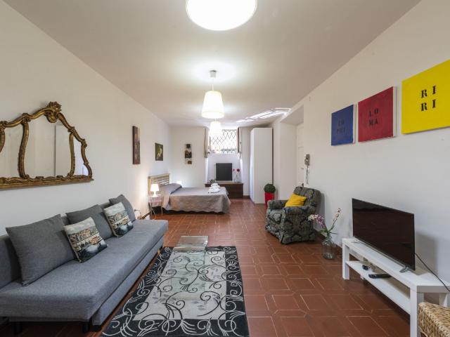 Appartamento Via dell'Anguillara, 8