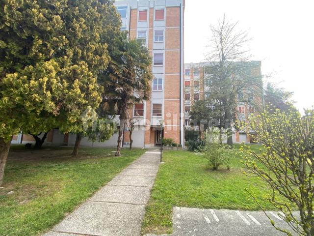 Appartamento via Germoglio 37, Via Pomposa, Ferrara