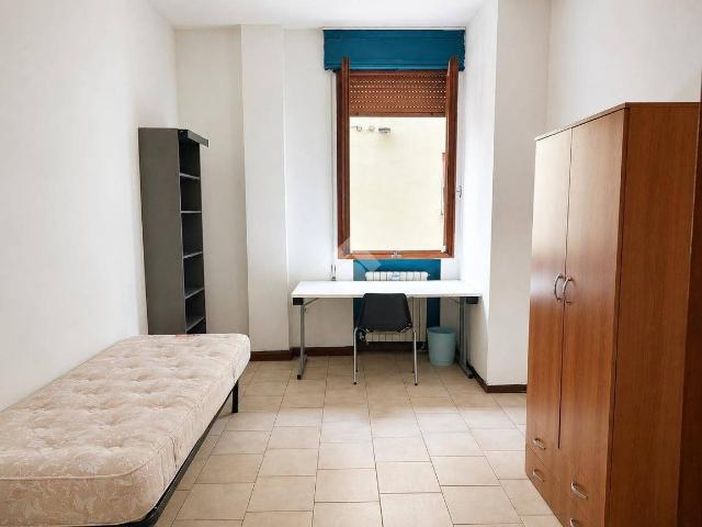 Appartamento via Lucchesi 4, Centro Storico, Ferrara
