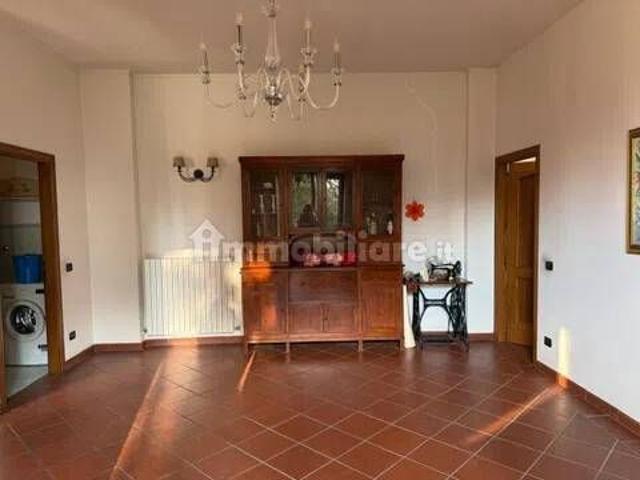 Appartamento via P. Bersellini, 7, Castelfiorentino