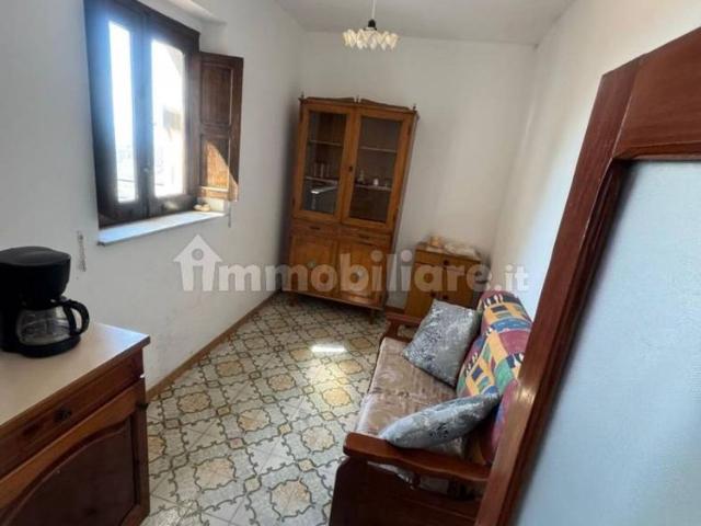 Appartamento via Panetta, Gerace
